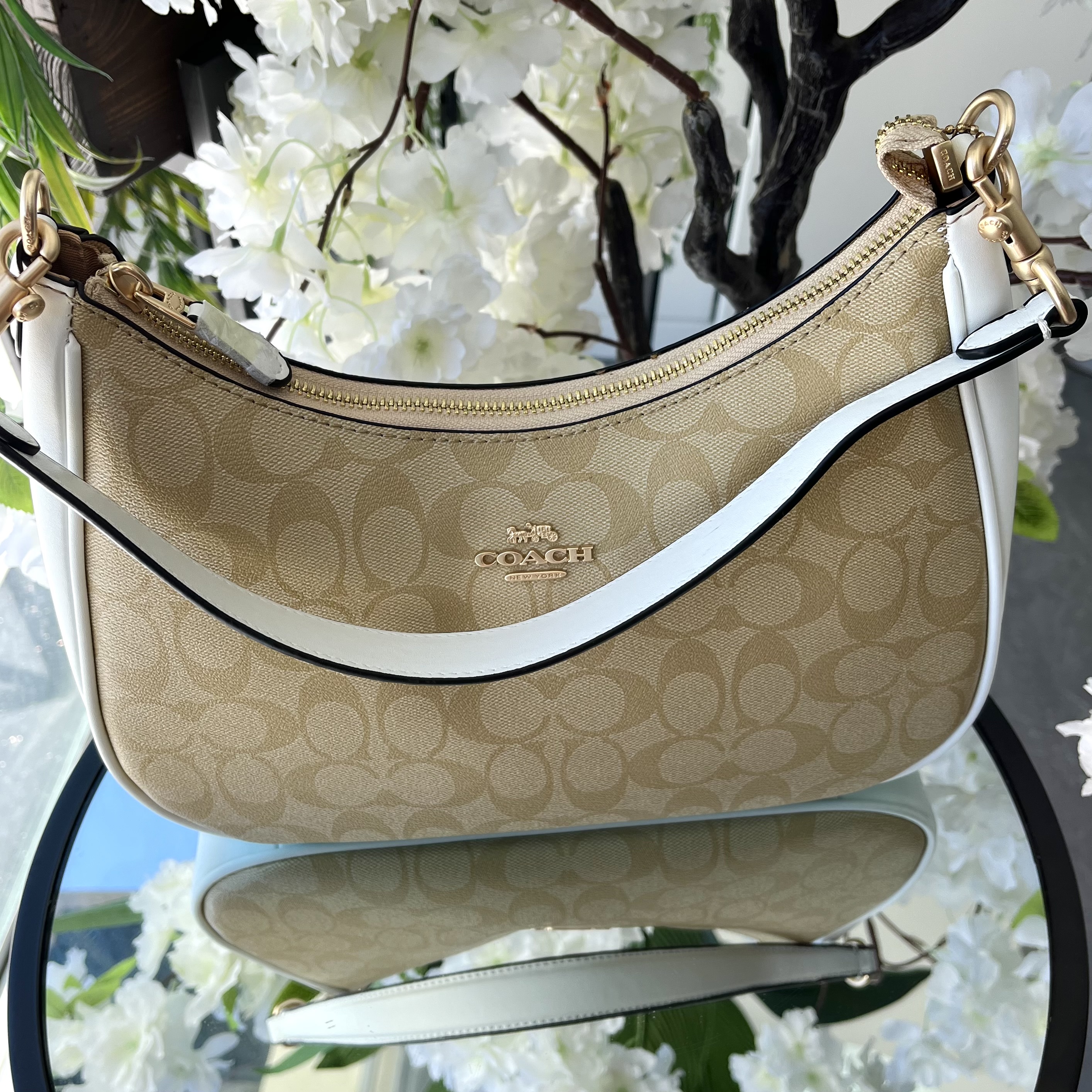 COACH-102